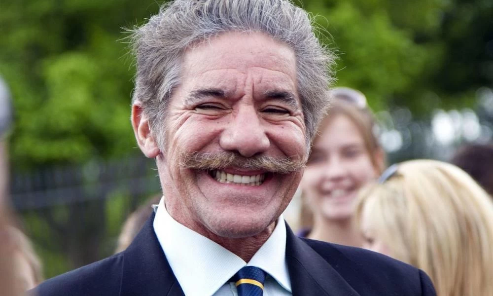 Σχολιαστής του Fox: Το εμβόλιο κατά του κορονοϊού να λέγεται "Τραμπ"!